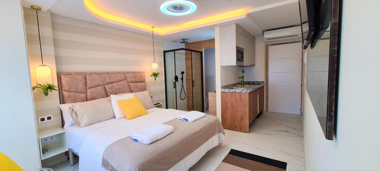 Estepona Rada Beach Abc Apartments & Estudios A Kültér fotó